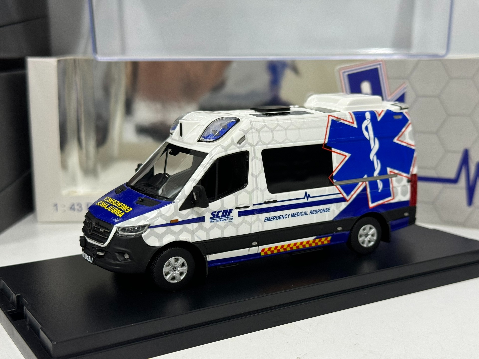 โมเดลรถพยาบาลสิงคโปร์ SCDF รุ่ - Model Kit Singapore บทวิจารณ์และราคา