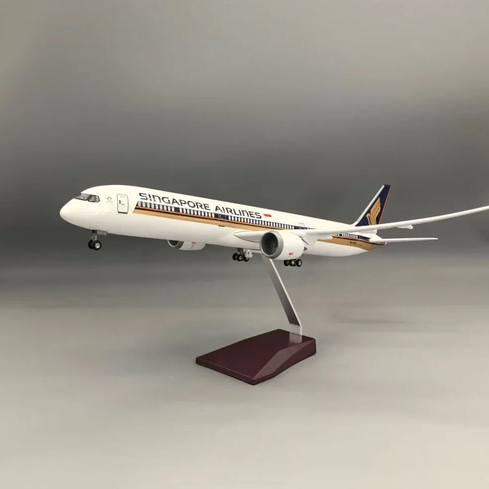 โมเดลเครื่องบินเรซิ่น ขนาด 1/1 - Model Kit Singapore บทวิจารณ์และราคา