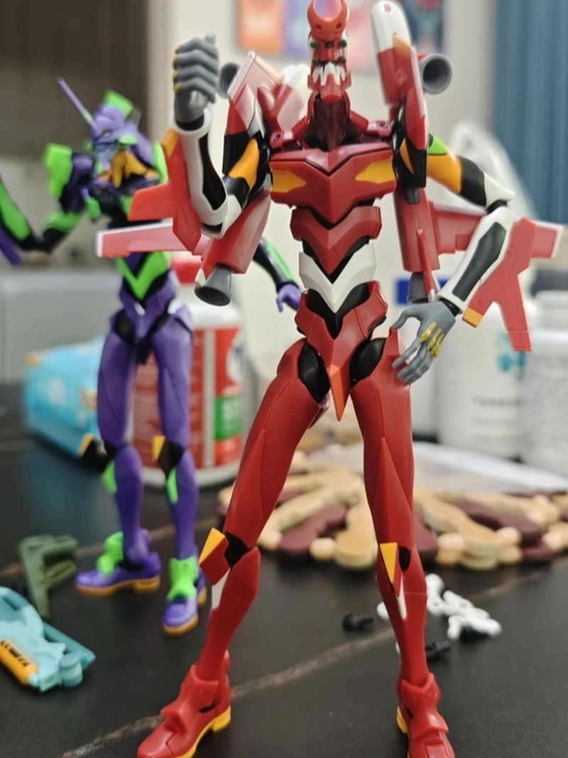 บล็อกส์ อีวาเกนเนียน อีวา ยูนิ - Model Kit Eva 00 บทวิจารณ์และราคา