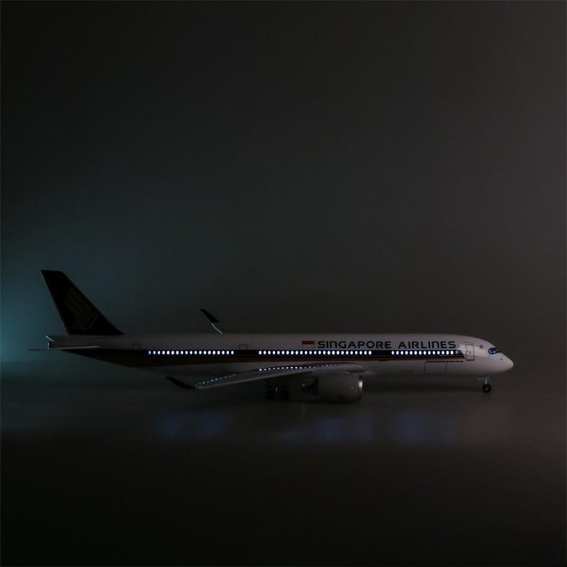 เครื่องบินของเล่นขนาดใหญ่ 47 ซ - Model Kit Singapore บทวิจารณ์และราคา