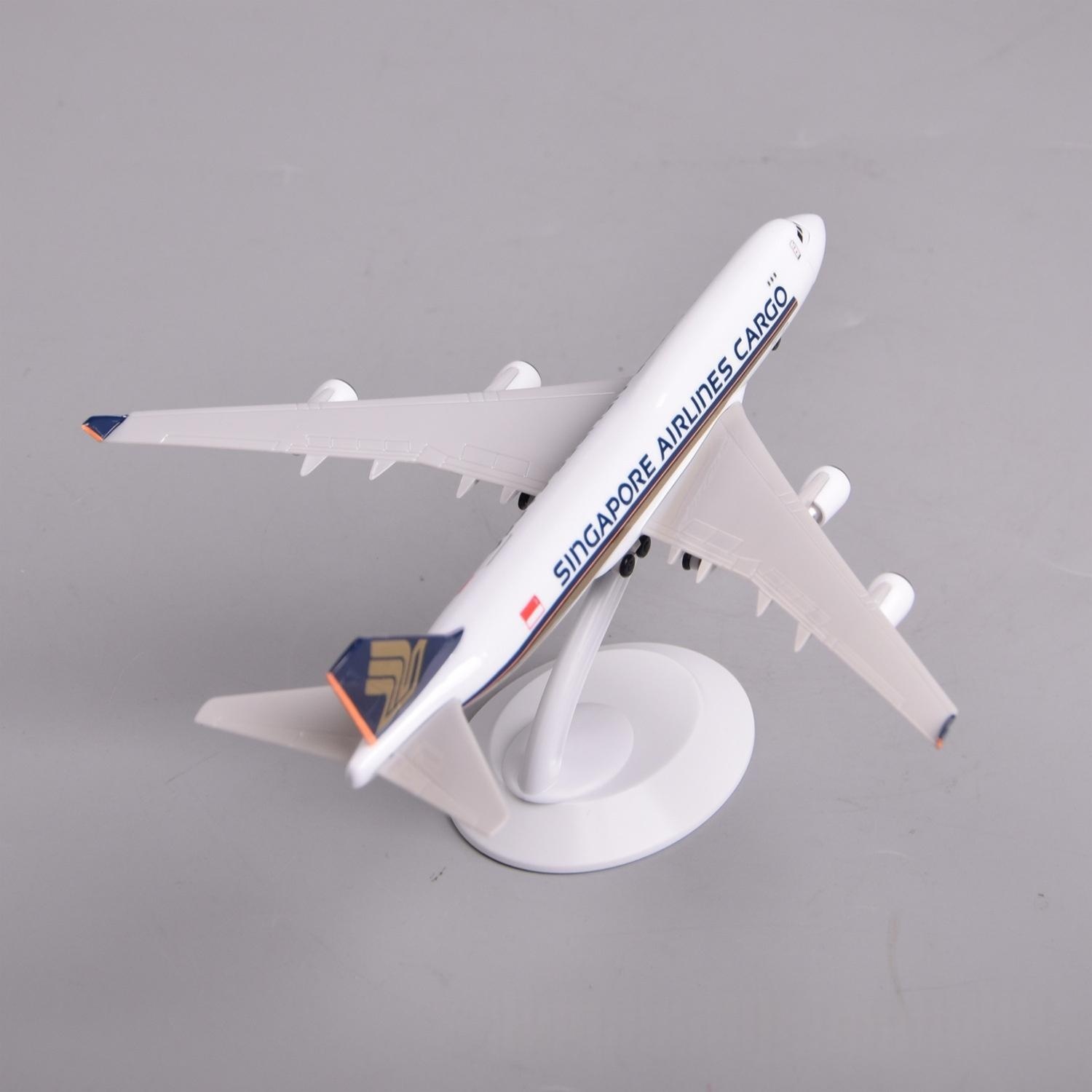 โมเดลเครื่องบินพลาสติกขนาด 20  - Model Kit Singapore บทวิจารณ์และราคา